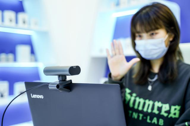 传统网络直播摄像头的挑战者，大眼猴智能跟拍直播摄像头全球首发-第10张图片-深圳监控安装